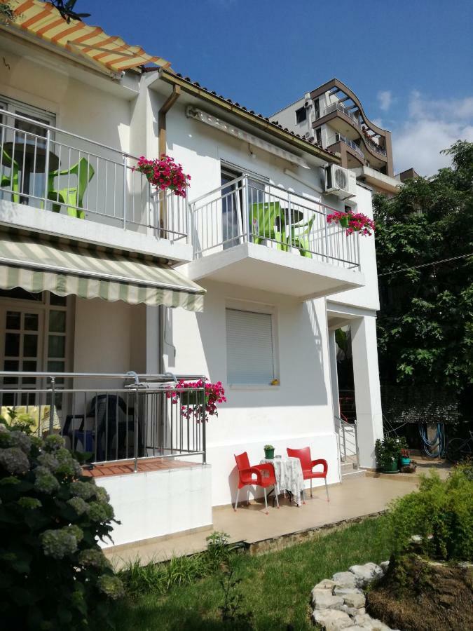 Guest House Vila Bak Μπούντβα Εξωτερικό φωτογραφία