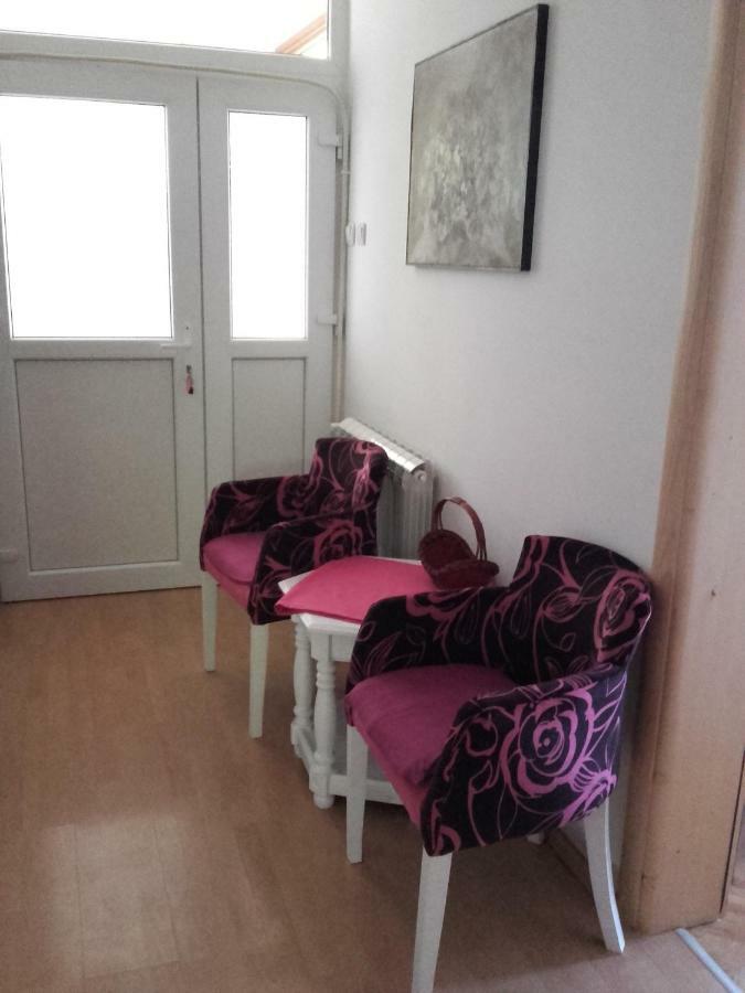 Guest House Vila Bak Μπούντβα Εξωτερικό φωτογραφία